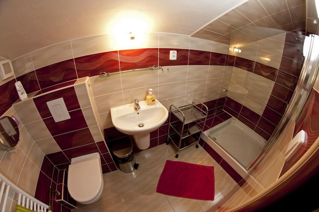 Pension U Vanu Benecko Exterior photo